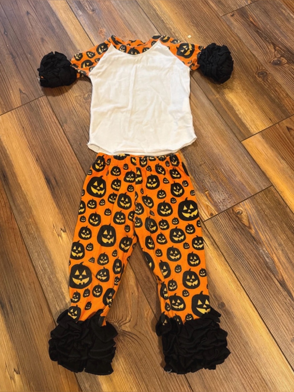 6-12 month Halloween Pumpkin Ruffle Set - Orange & Black